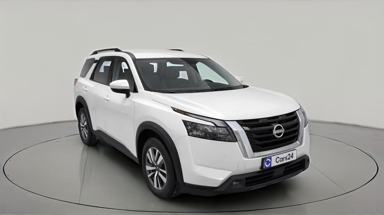Nissan Pathfinder S