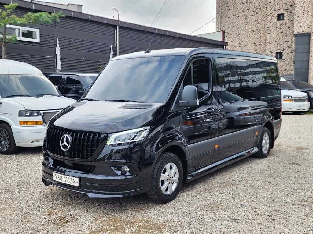 مرسدس بنز اسپرینتر