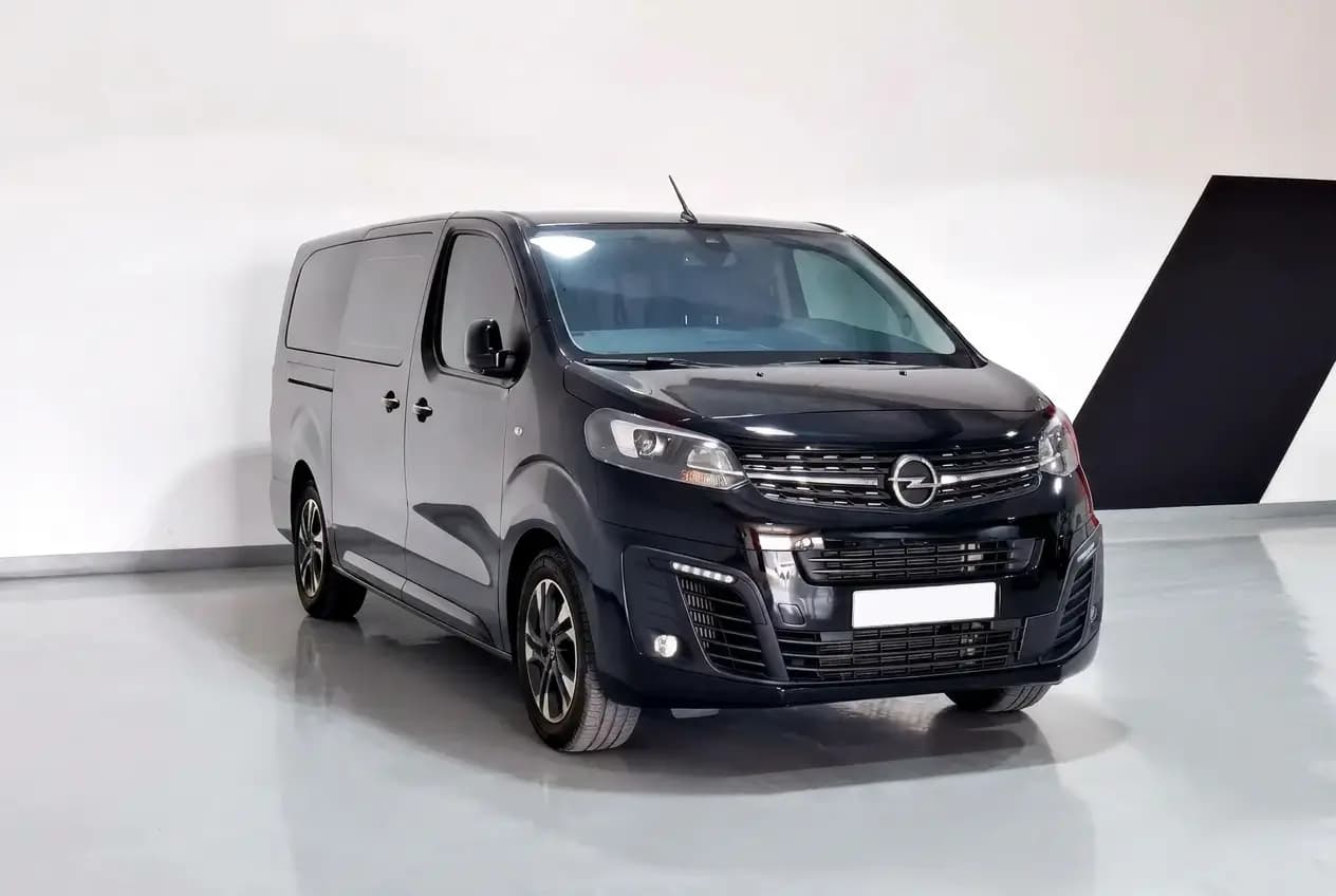 اوپل Zafira Life