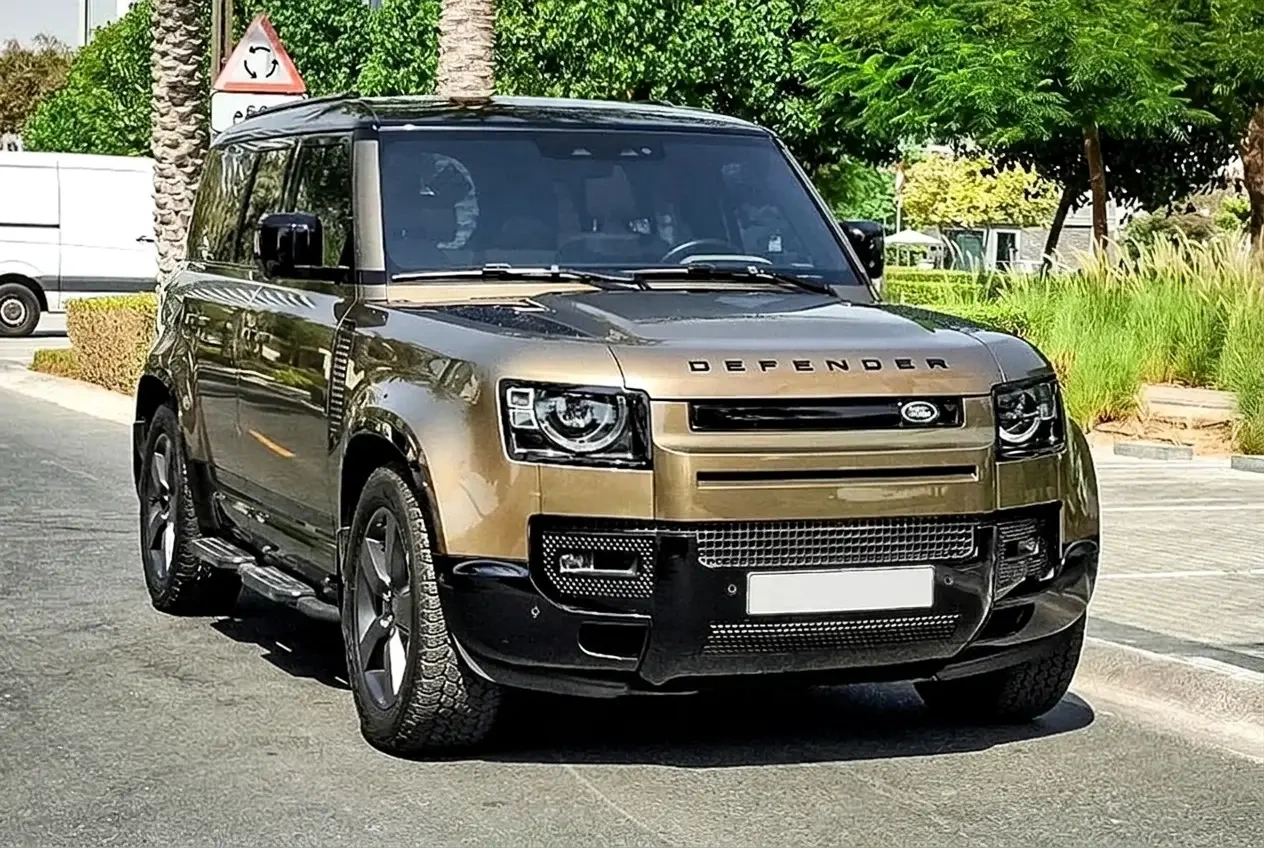 لندروور دیفندر ۲۰۲۴