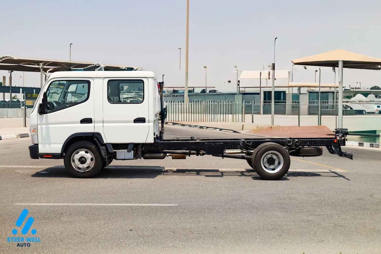 Mitsubishi Canter Van