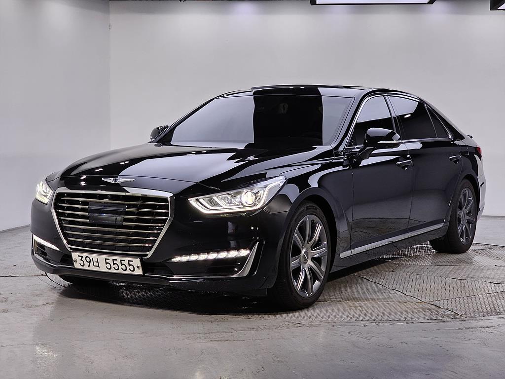 Genesis EQ900