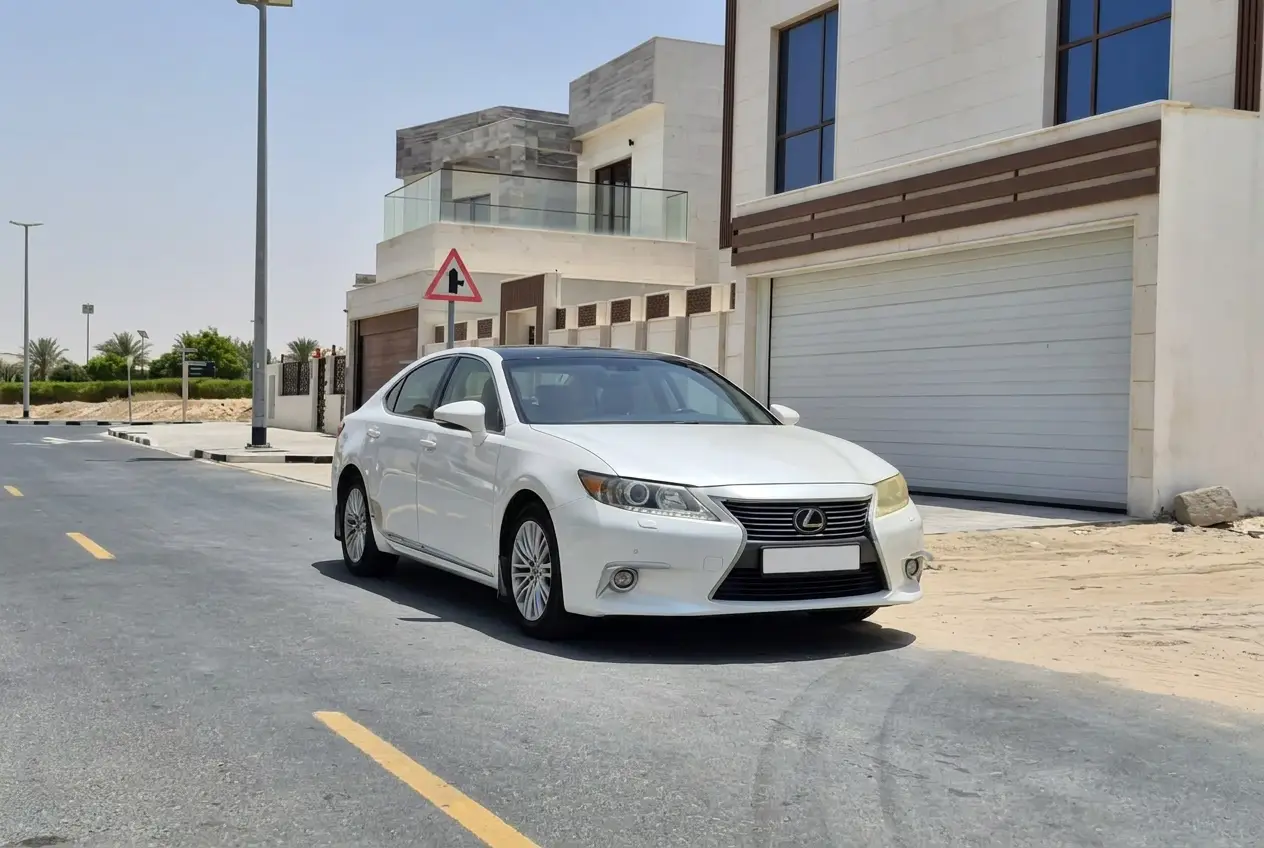 لکسوس ES-Series