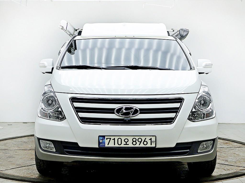 هیوندای استارکس
