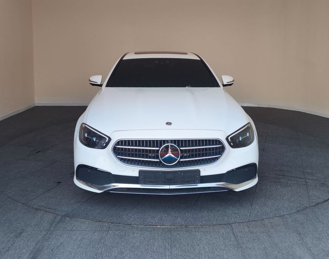 Mercedes-Benz E250
