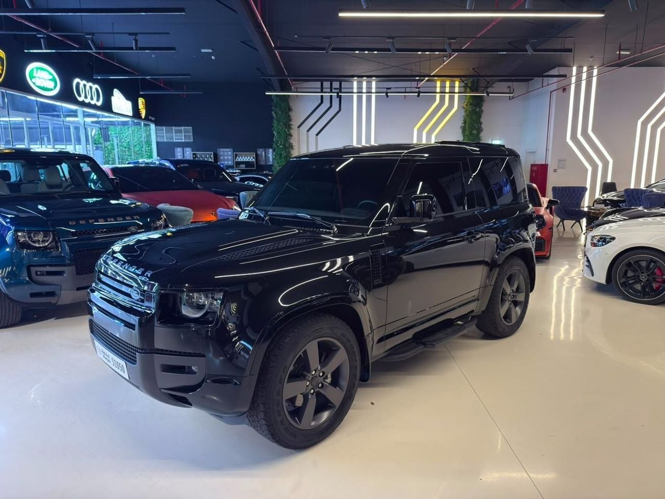 لاند روفر Defender 90