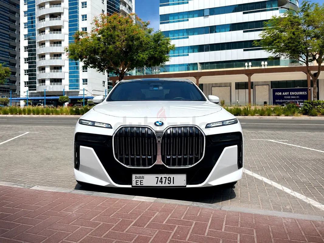 BMW 7-Series, 2023
