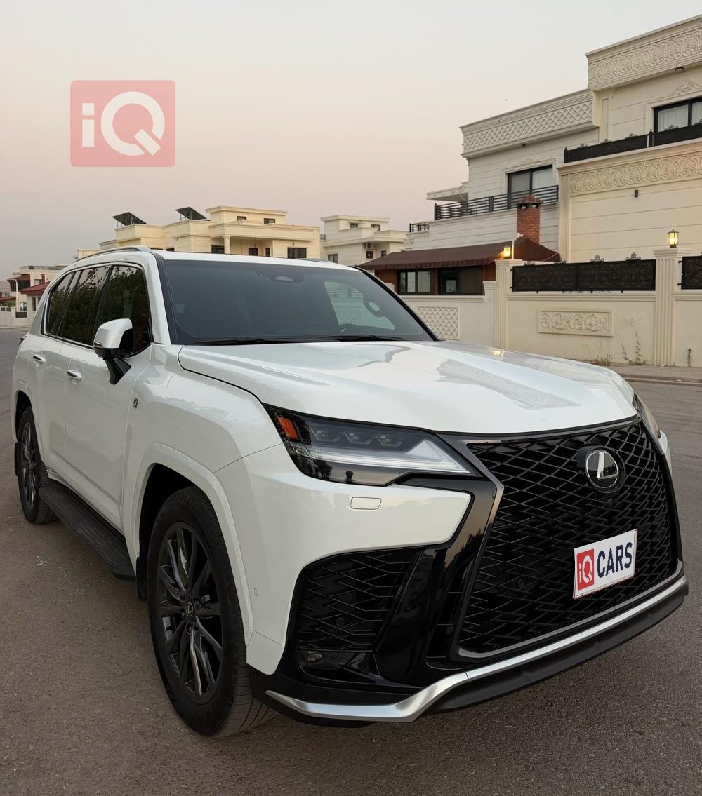 Lexus LX