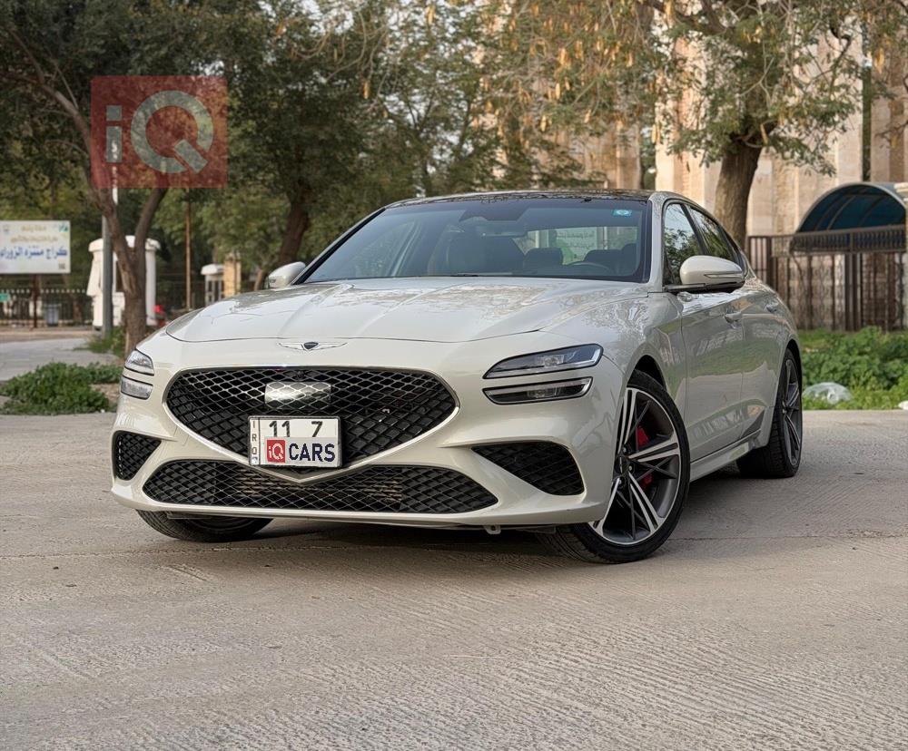 Genesis G70
