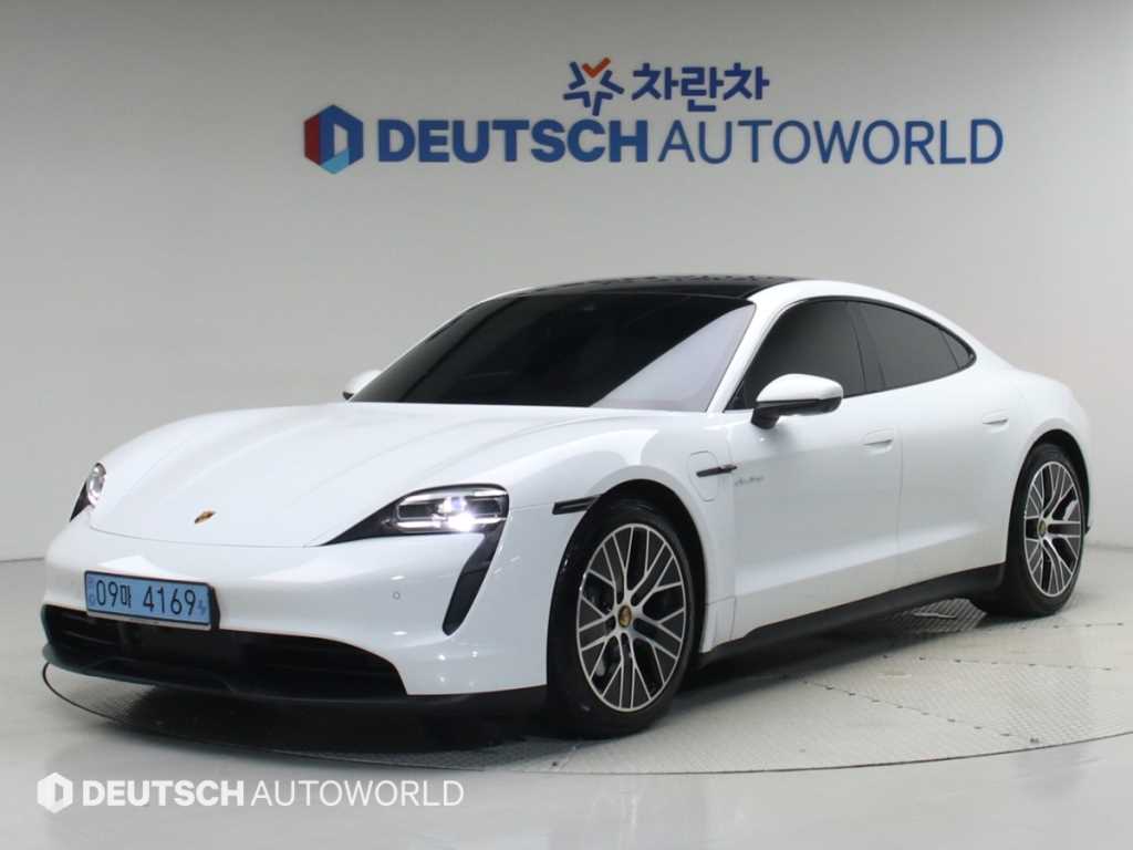 Porsche Taycan