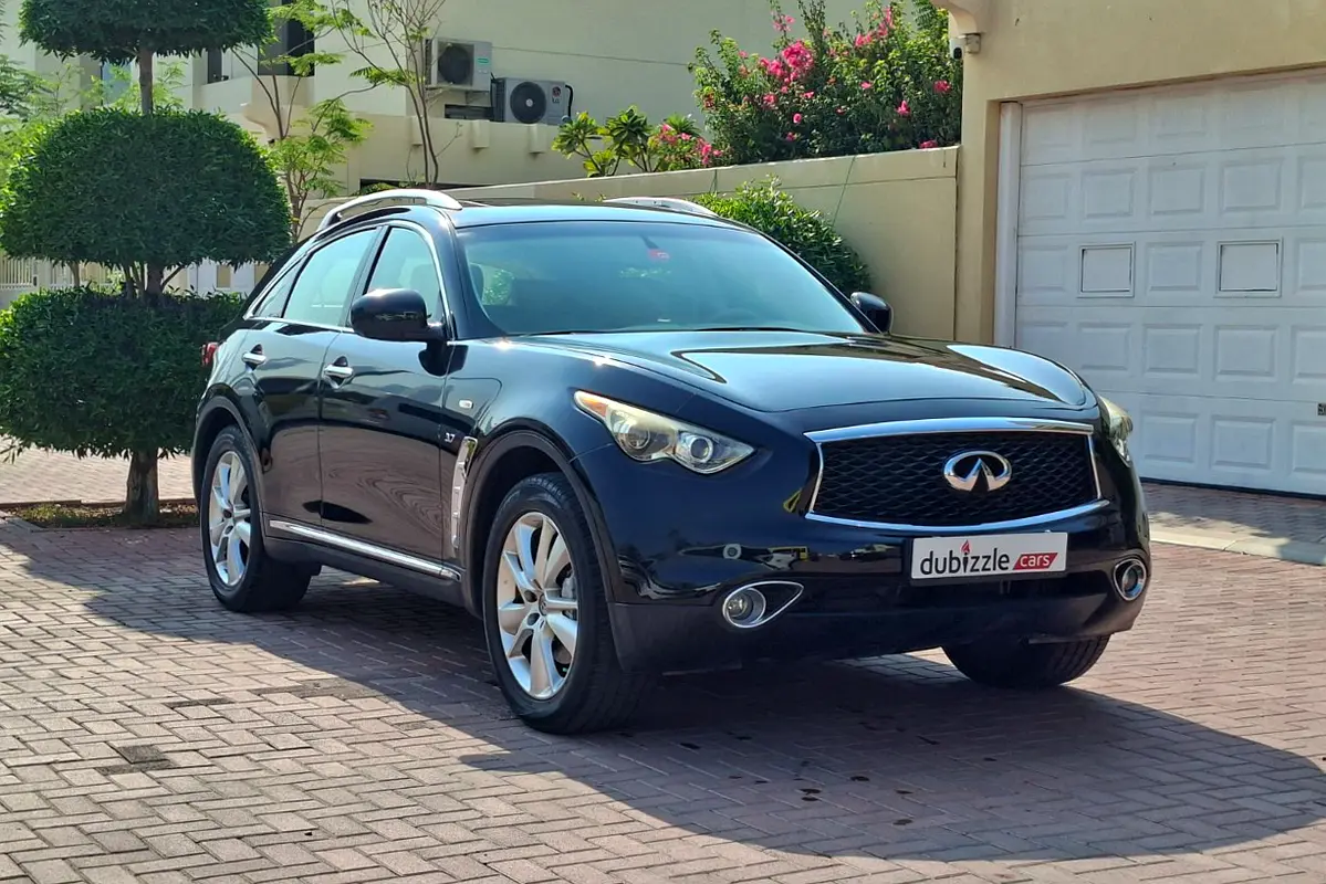 Infiniti QX70