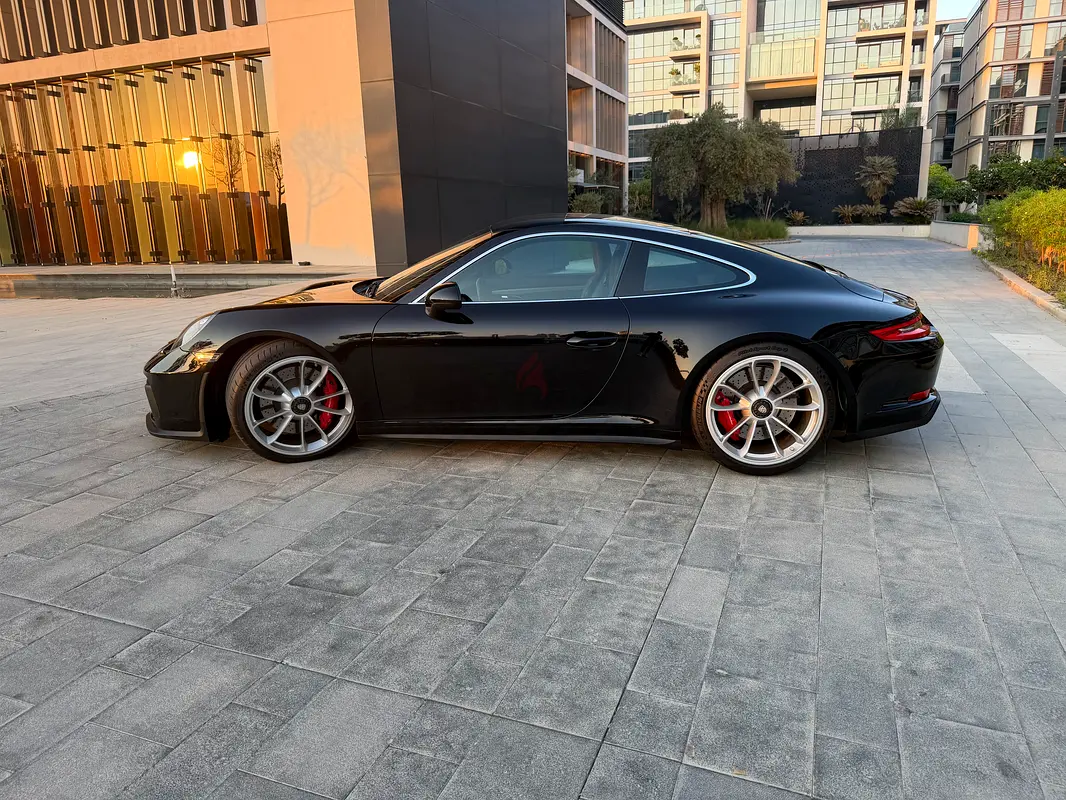 پورشه ۹۱۱ GT3 Touring