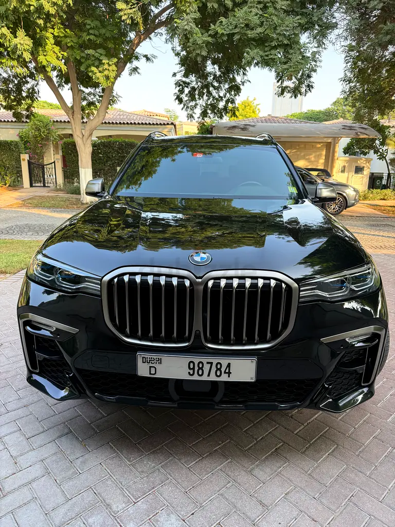 BMW X7